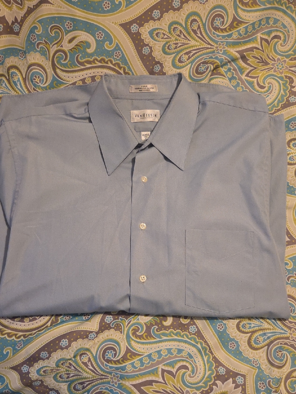 Van Heusen Men's Sky Blue Wrinkle Free Dress Shirt with Chest Pocket